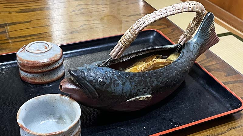 南会津 湯ノ花温泉 民宿かじや イワナの骨酒